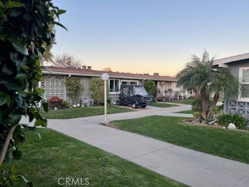 13730  Annandale  31-B  Drive, Seal Beach, CA
