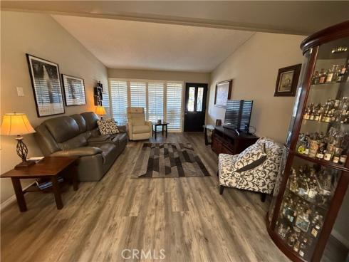 1660  Tam O'shanter 14-5d  , Seal Beach, CA