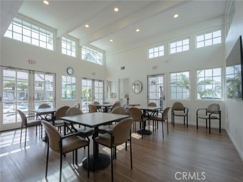 315 Spinnaker Way , Seal Beach, CA