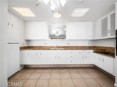 13211  St Andrews  155K  DriveM-7, Seal Beach, CA