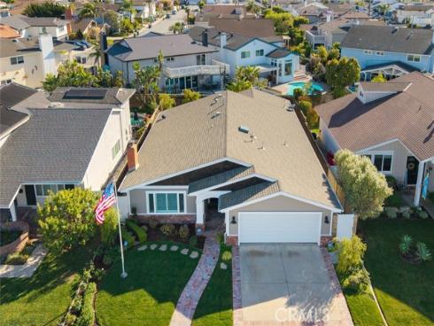 4424  Hazelnut   Avenue, Seal Beach, CA