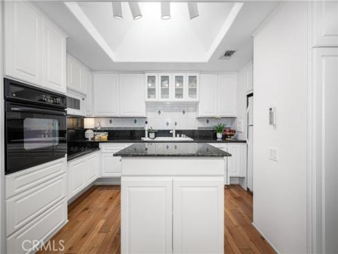 1320  Knollwood  42F  RoadM-4, Seal Beach, CA