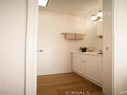 13730  Annandale Dr., M1-31f  , Seal Beach, CA