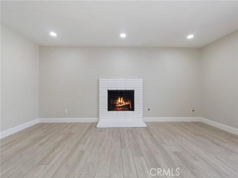 915  Coastline  , Seal Beach, CA