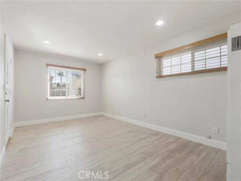 915  Coastline  , Seal Beach, CA