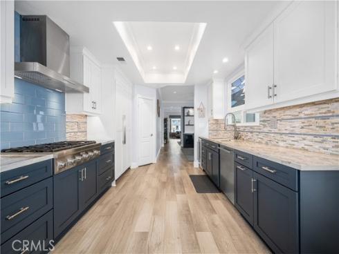 1713  Electric Avenue  , Seal Beach, CA