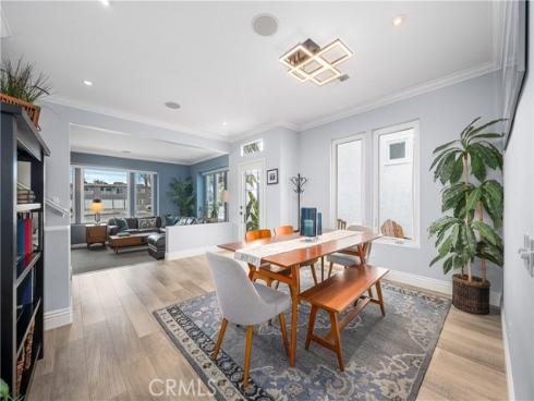 1713  Electric Avenue  , Seal Beach, CA