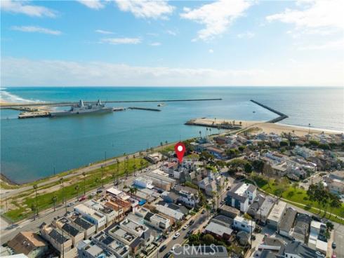 1713  Electric Avenue  , Seal Beach, CA