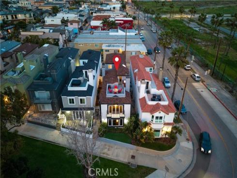 1713  Electric Avenue  , Seal Beach, CA