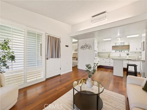 1200  Canoe Brook  19D  Drive, Seal Beach, CA