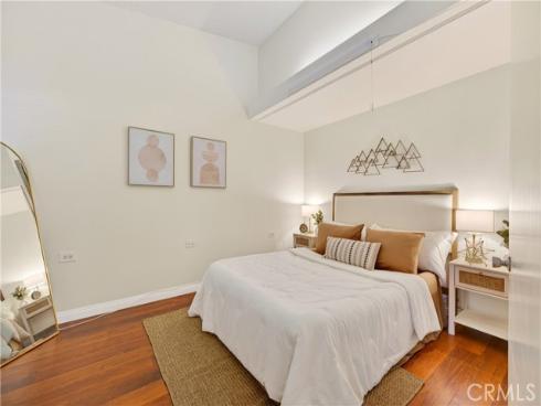 1200  Canoe Brook  19D  Drive, Seal Beach, CA