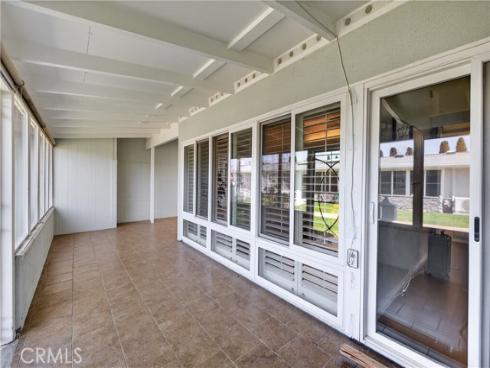 1200  Canoe Brook  19D  Drive, Seal Beach, CA