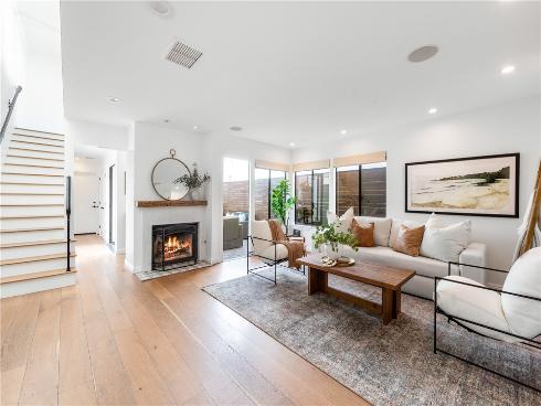 311  16th  , Seal Beach, CA