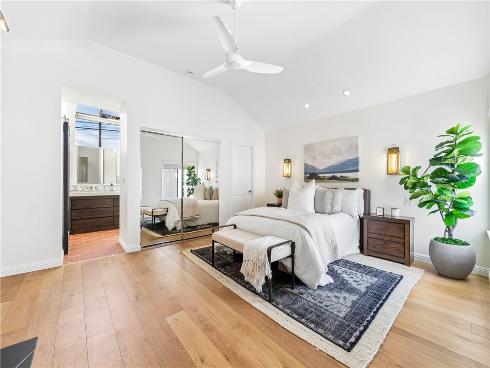 311  16th  , Seal Beach, CA