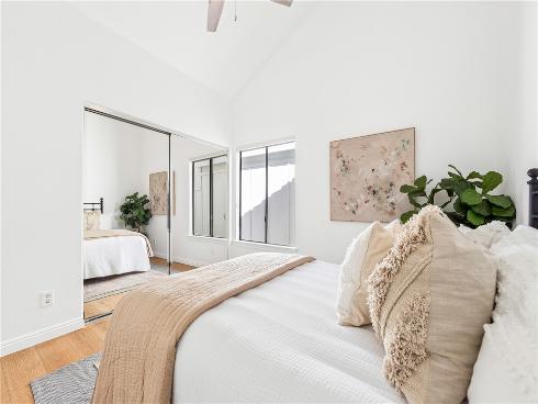 311  16th  , Seal Beach, CA