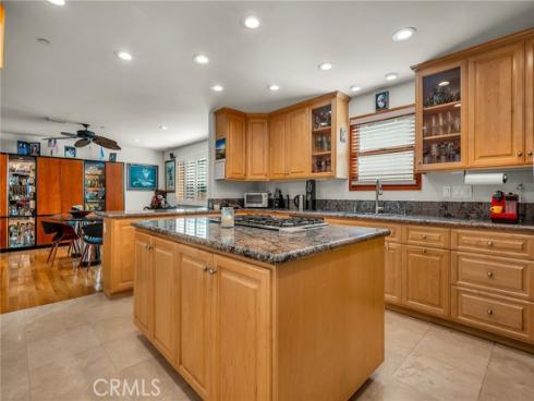 236  8th St  , Seal Beach, CA