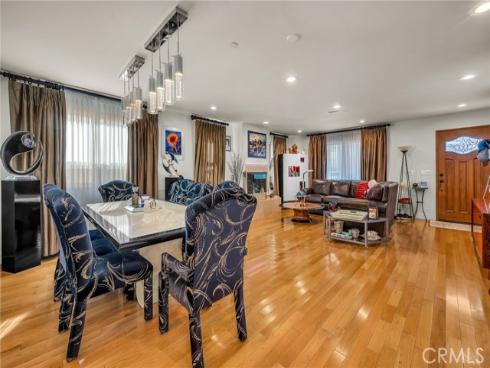 236  8th St  , Seal Beach, CA