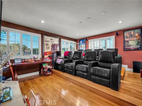 236  8th St  , Seal Beach, CA