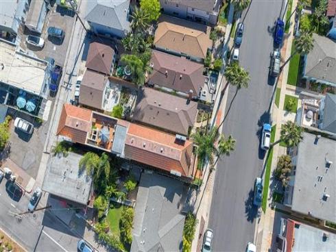 236  8th St  , Seal Beach, CA