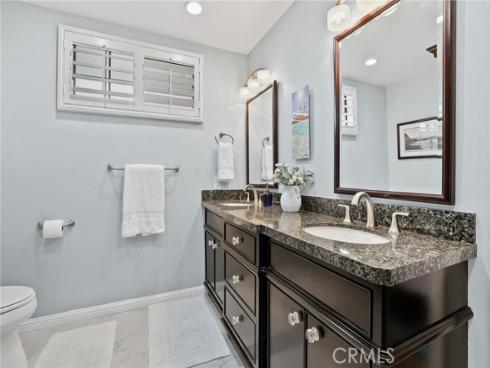 328  Regatta Way  , Seal Beach, CA