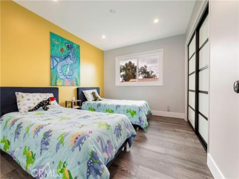 3661  Wisteria  , Seal Beach, CA