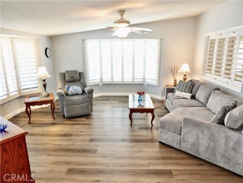 1560  Homewood  114-L  Road, Seal Beach, CA