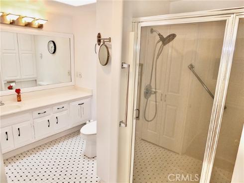 1560  Homewood  114-L  Road, Seal Beach, CA