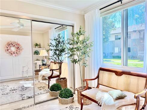 13360  Del Monte  M15-2C  Drive, Seal Beach, CA