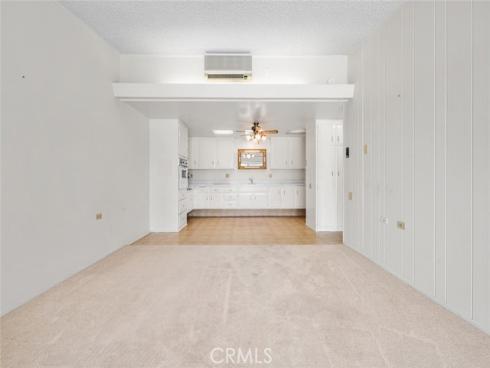 13660  Annandale  21J M1  Drive, Seal Beach, CA