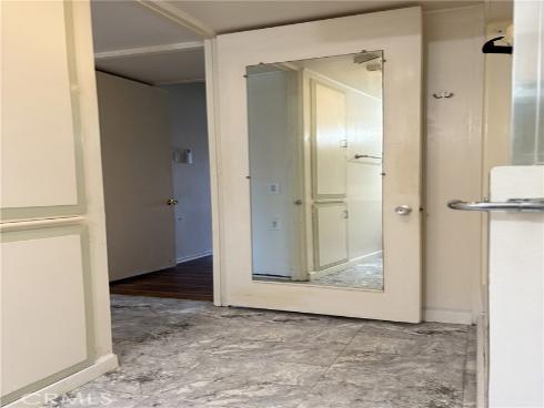 1075  Brookline  M9-220E  Road, Seal Beach, CA