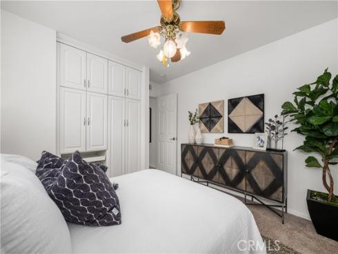 1135  Catalina Ave.  , Seal Beach, CA