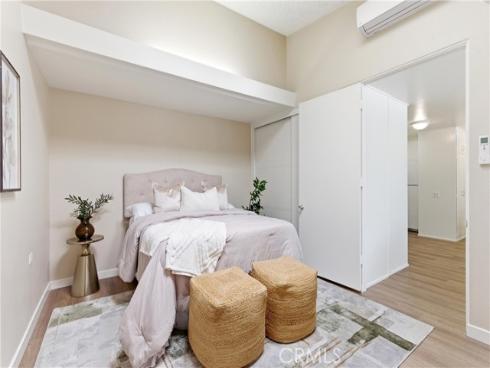 1220  Northwood  M9-230D , Seal Beach, CA