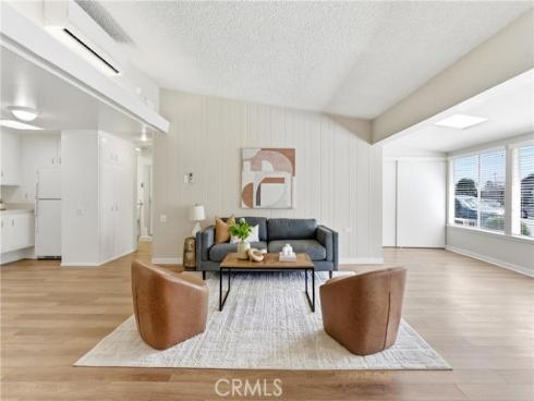 1220  Northwood  M9-230D , Seal Beach, CA