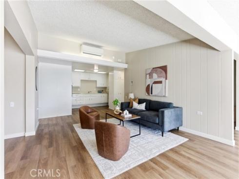1220  Northwood  M9-230D , Seal Beach, CA