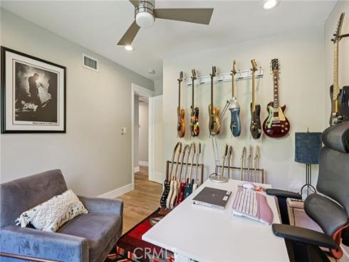 173  College Park  , Seal Beach, CA