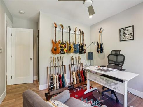 173  College Park  , Seal Beach, CA