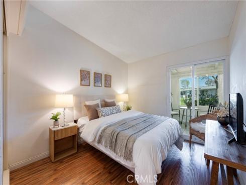 13800  Canoe Brook  15-H , Seal Beach, CA