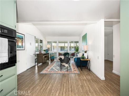 1680  Monterey  10G  RoadM-2, Seal Beach, CA