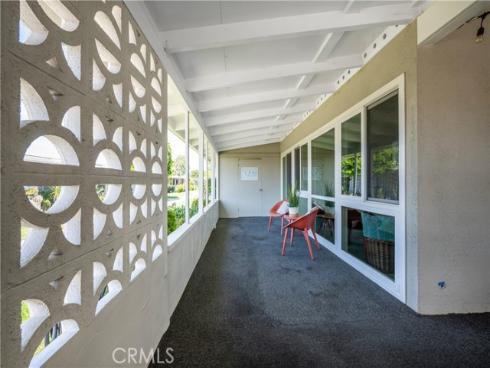 1680  Monterey  10G  RoadM-2, Seal Beach, CA