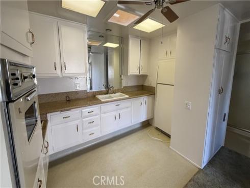 14731  Thunderbird-m1  47L  Drive, Seal Beach, CA