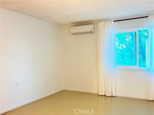 1860  Mckinney  M15-21N  Way, Seal Beach, CA