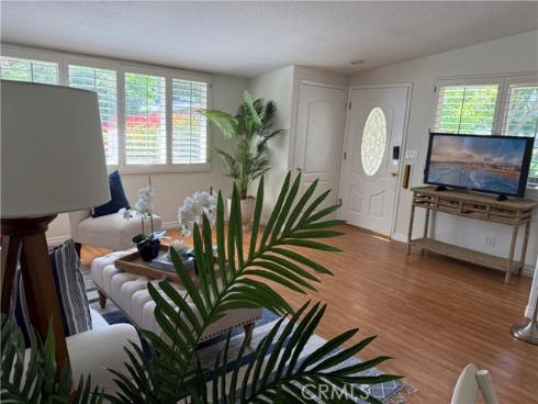 1330  Kenwood Rd M7-157f  , Seal Beach, CA