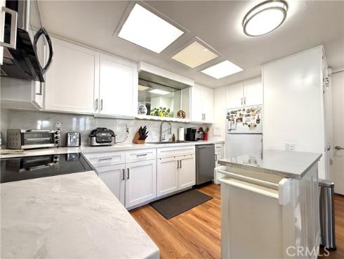 13451  St. Andrews Dr  M5-124L , Seal Beach, CA