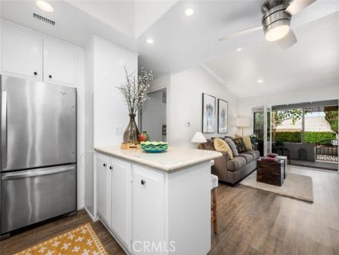13140 Nassau 214B Drive, Seal Beach, CA