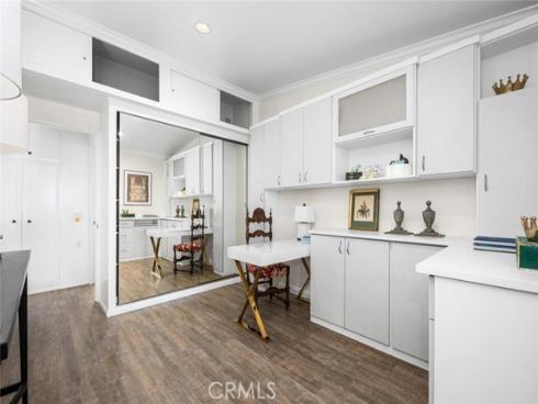 13140 Nassau 214B Drive, Seal Beach, CA