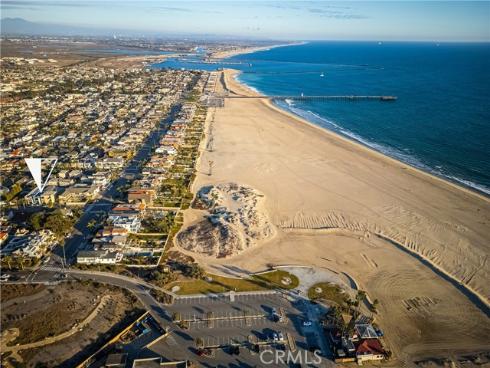114  2nd  , Seal Beach, CA