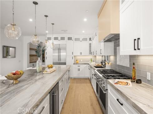 114  2nd  , Seal Beach, CA