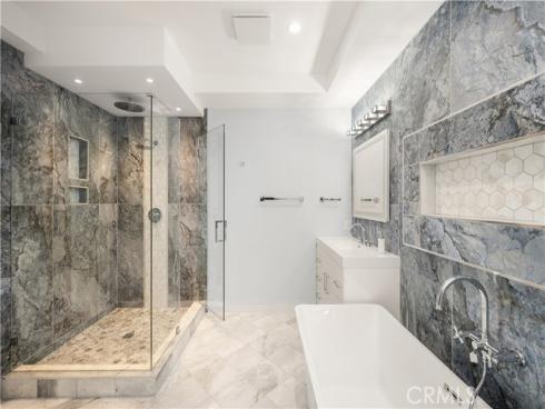 114  2nd  , Seal Beach, CA