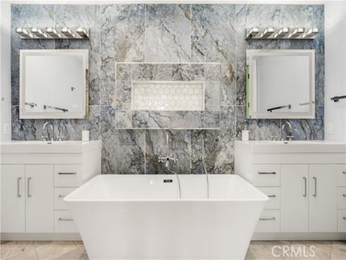 114  2nd  , Seal Beach, CA