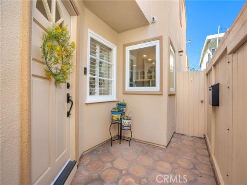 1407  Electric  , Seal Beach, CA